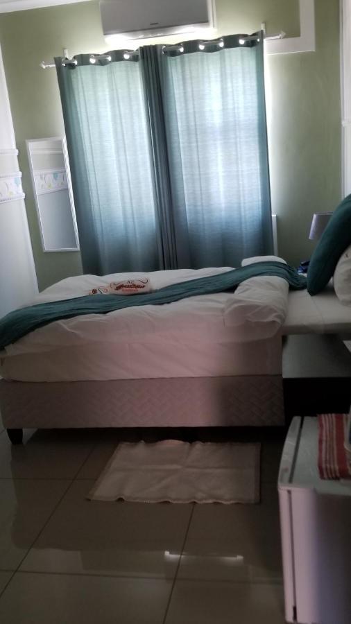 A-Z Boutique Guesthouse Windhoek Eksteriør bilde