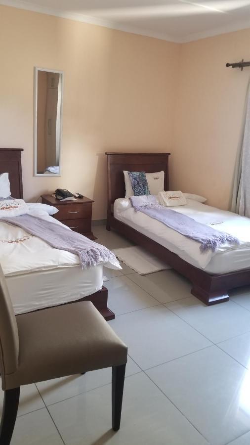 A-Z Boutique Guesthouse Windhoek Eksteriør bilde