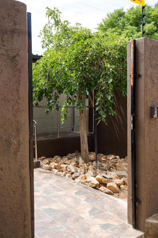 A-Z Boutique Guesthouse Windhoek Eksteriør bilde
