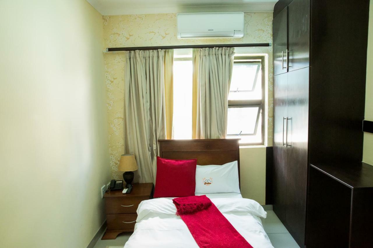 A-Z Boutique Guesthouse Windhoek Eksteriør bilde