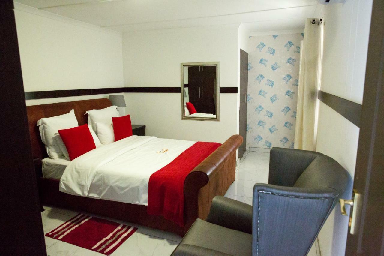 A-Z Boutique Guesthouse Windhoek Eksteriør bilde