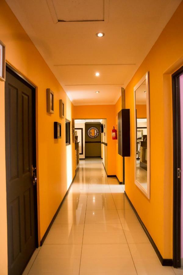 A-Z Boutique Guesthouse Windhoek Eksteriør bilde